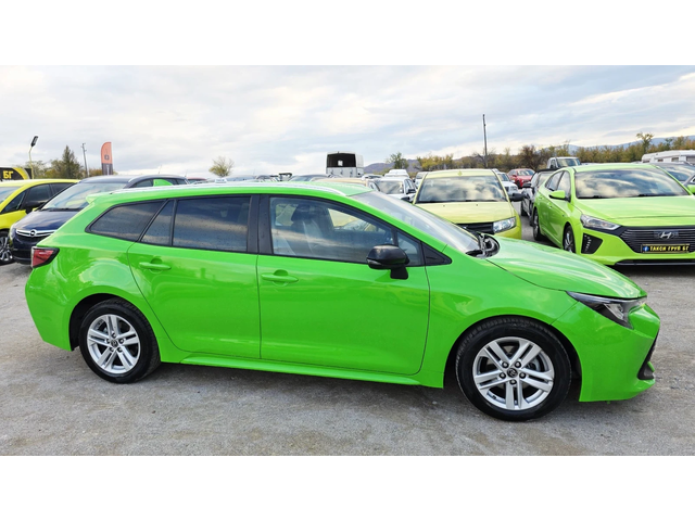 Toyota Corolla 1.8Hybrid* ГОТОВА ЗА ТАКСИ - автомобили, коли, обяви за нови и употребявани 7