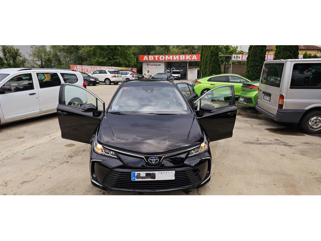 Toyota Corolla 1.8Hybrid* Камера* Дистроник - автомобили, коли, обяви за нови и употребявани 2