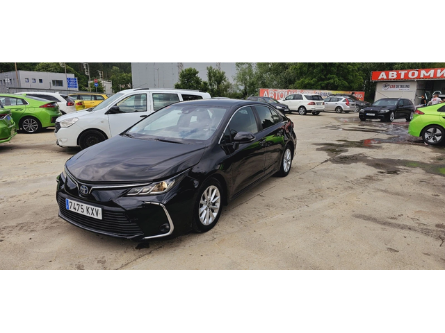 Toyota Corolla 1.8Hybrid* Камера* Дистроник - автомобили, коли, обяви за нови и употребявани 6