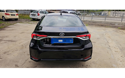 Toyota Corolla 1.8Hybrid* Камера* Дистроник - автомобили, коли, обяви за нови и употребявани 8
