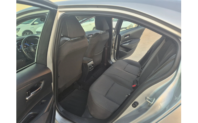 Toyota Corolla EXECUTIVE= КАМЕРА 1.6 M/T - автомобили, коли, обяви за нови и употребявани 11