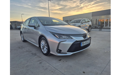 Toyota Corolla EXECUTIVE= КАМЕРА 1.6 M/T - автомобили, коли, обяви за нови и употребявани 6