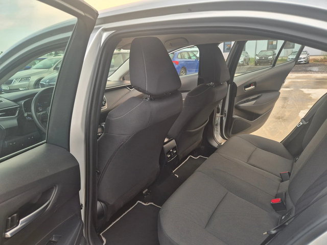 Toyota Corolla EXECUTIVE 1.8 HYBRID A/T - автомобили, коли, обяви за нови и употребявани 11