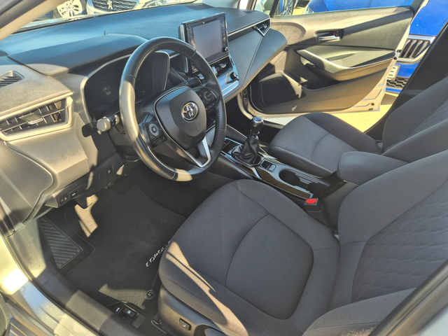 Toyota Corolla EXECUTIVE-КАМЕРА 1.6 M/T - автомобили, коли, обяви за нови и употребявани 12