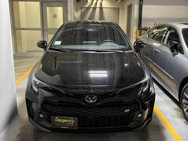 Toyota Corolla GR Core Manual - автомобили, коли, обяви за нови и употребявани 1