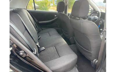 Toyota Corolla 1.4D4D-90-AVTOMAT-ITALIA - автомобили, коли, обяви за нови и употребявани 6