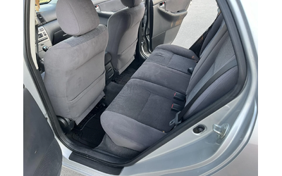 Toyota Corolla 1.4I 97кс КЛИМАТРОНИК - автомобили, коли, обяви за нови и употребявани 8