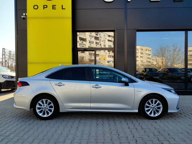 Toyota Corolla 4-вр. Седан 121к.с. Хибрид - автомобили, коли, обяви за нови и употребявани 3