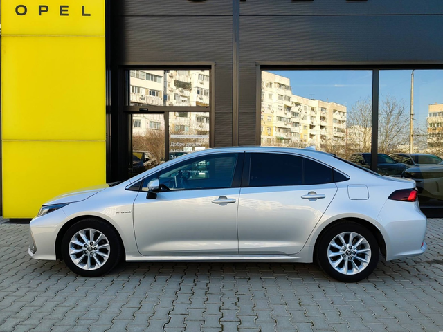 Toyota Corolla 4-вр. Седан 121к.с. Хибрид - автомобили, коли, обяви за нови и употребявани 4