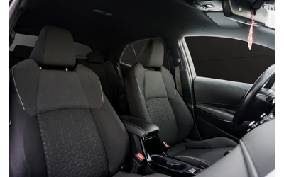 Toyota Corolla 1.8h LOUNGE TECH - автомобили, коли, обяви за нови и употребявани 13