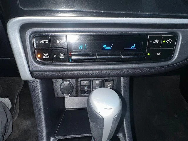 Toyota Corolla LE* АвтоКредит* (ЦЕНА ДО БГ) - автомобили, коли, обяви за нови и употребявани 13