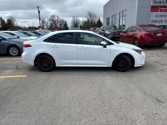 Toyota Corolla LE CVT * CARFAX * АВТО КРЕДИТ * - автомобили, коли, обяви за нови и употребявани 3