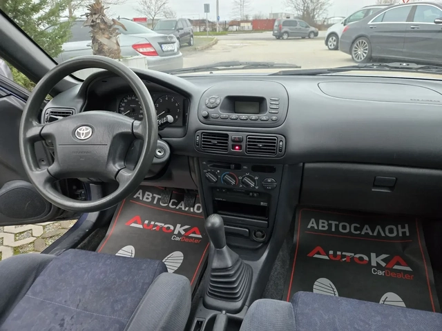 Toyota Corolla 1.4i-97кс= КЛИМАТИК - автомобили, коли, обяви за нови и употребявани 11