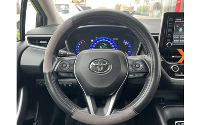 Toyota Corolla 1.8 HEV Executive - автомобили, коли, обяви за нови и употребявани 14