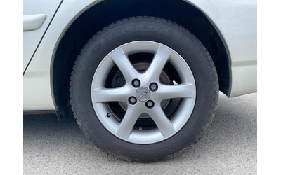 Toyota Corolla 1.4 SOL MT - автомобили, коли, обяви за нови и употребявани 9