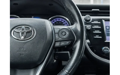 Toyota Corolla SE - автомобили, коли, обяви за нови и употребявани 10