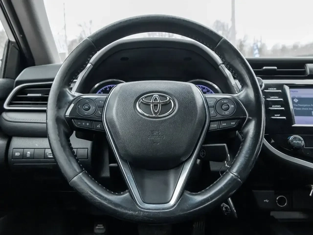 Toyota Corolla SE - автомобили, коли, обяви за нови и употребявани 11