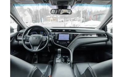 Toyota Corolla SE - автомобили, коли, обяви за нови и употребявани 6