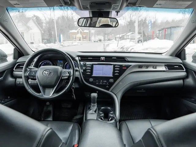 Toyota Corolla SE - автомобили, коли, обяви за нови и употребявани 6