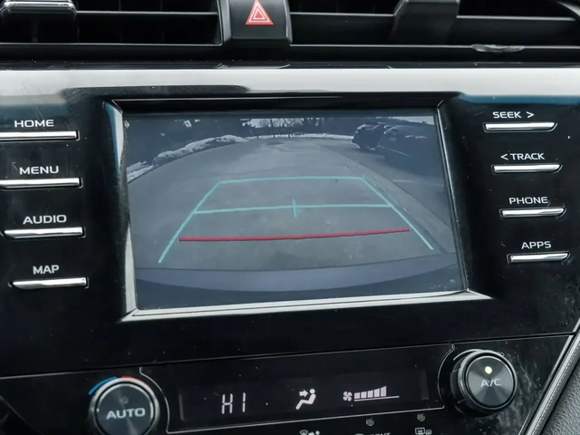 Toyota Corolla SE - автомобили, коли, обяви за нови и употребявани 8