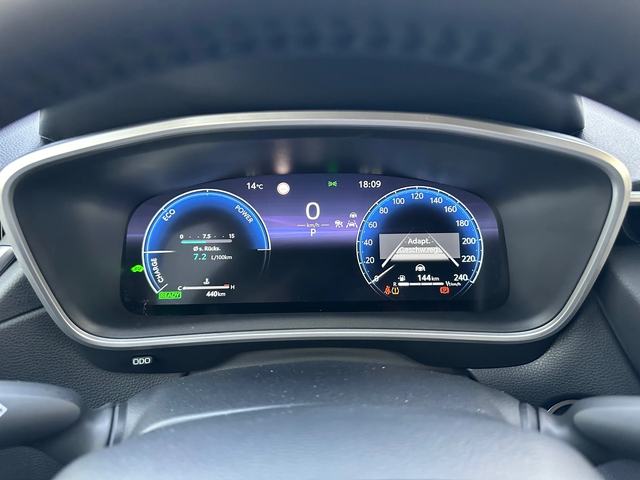 Toyota Corolla Cross Hybrid/2.0/VVT-I Team Deutschland - автомобили, коли, обяви за нови и употребявани 9