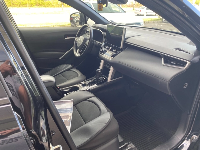 Toyota Corolla Cross 2.0 HEV Luxury FWD - автомобили, коли, обяви за нови и употребявани 11