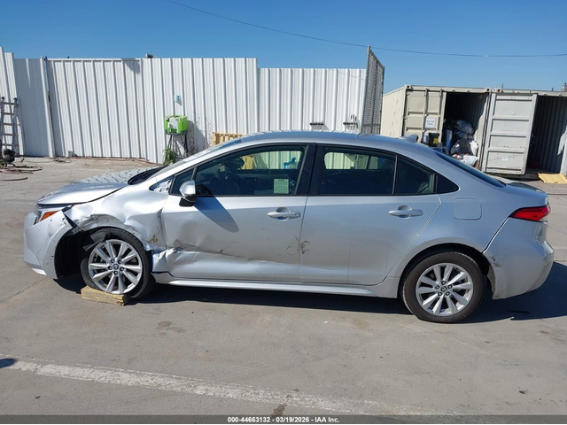 Toyota COROLLA HYBRID 1.8L I-4 DOHC, VVT, 96HP Front Wheel Drive - автомобили, коли, обяви за нови и употребявани 13