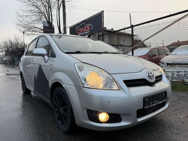 Toyota Corolla verso 2, 200D4D EURO4 - автомобили, коли, обяви за нови и употребявани 0