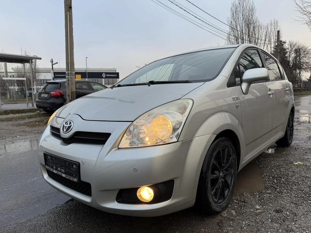 Toyota Corolla verso 2, 200D4D EURO4 - автомобили, коли, обяви за нови и употребявани 2