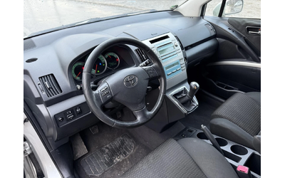 Toyota Corolla verso 2, 200D4D EURO4 - автомобили, коли, обяви за нови и употребявани 6