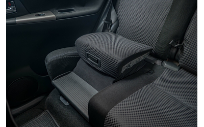 Toyota Corolla Verso 2.0D-4D/УЧЕБЕН/Климатроник - автомобили, коли, обяви за нови и употребявани 10