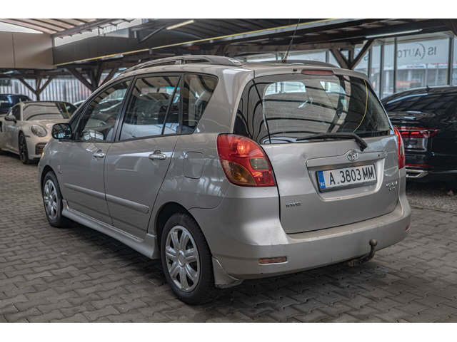 Toyota Corolla Verso 2.0D-4D/УЧЕБЕН/Климатроник - автомобили, коли, обяви за нови и употребявани 3