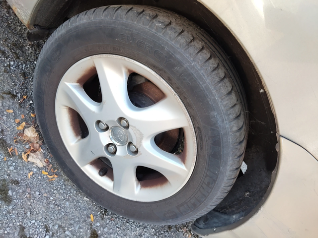 Toyota Corolla verso 2, 0d 90ps - автомобили, коли, обяви за нови и употребявани 4