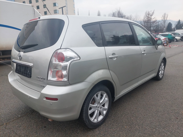 Toyota Corolla verso 2, 2d 136ps 143000km!!! - автомобили, коли, обяви за нови и употребявани 3