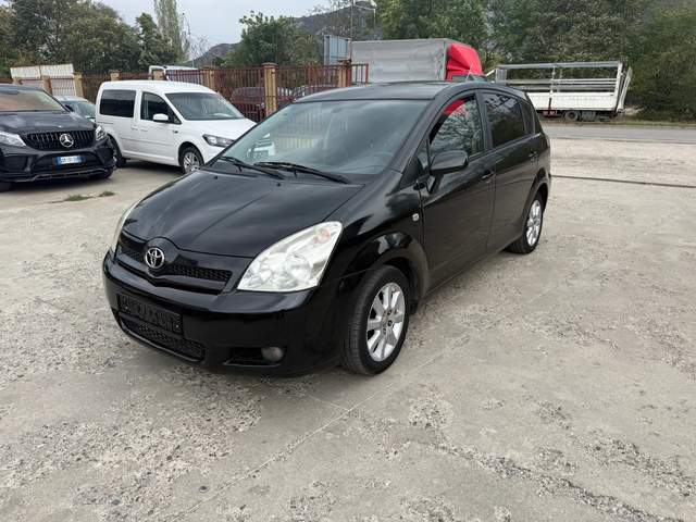 Toyota Corolla verso 1.8i 7места автомат - автомобили, коли, обяви за нови и употребявани 0