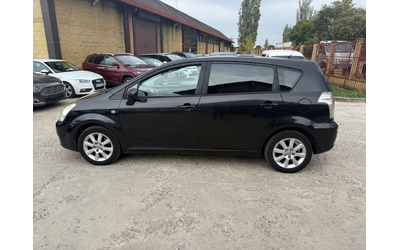 toyota-corolla-verso - 5