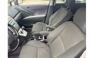 Toyota Corolla verso 1.8i 7места автомат - автомобили, коли, обяви за нови и употребявани 7