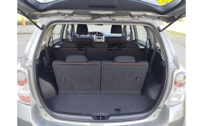 Toyota Corolla verso 2.0D4D - автомобили, коли, обяви за нови и употребявани 12