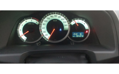 Toyota Corolla verso 2.2 d4d - автомобили, коли, обяви за нови и употребявани 13