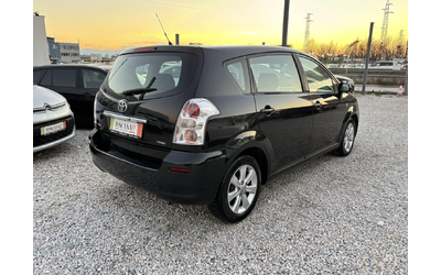 toyota-corolla-verso - 3