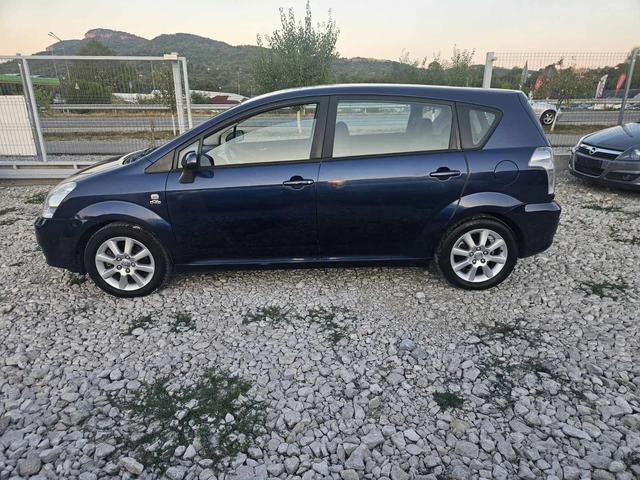 Toyota Corolla verso - автомобили, коли, обяви за нови и употребявани 1