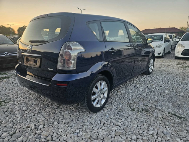 Toyota Corolla verso - автомобили, коли, обяви за нови и употребявани 4