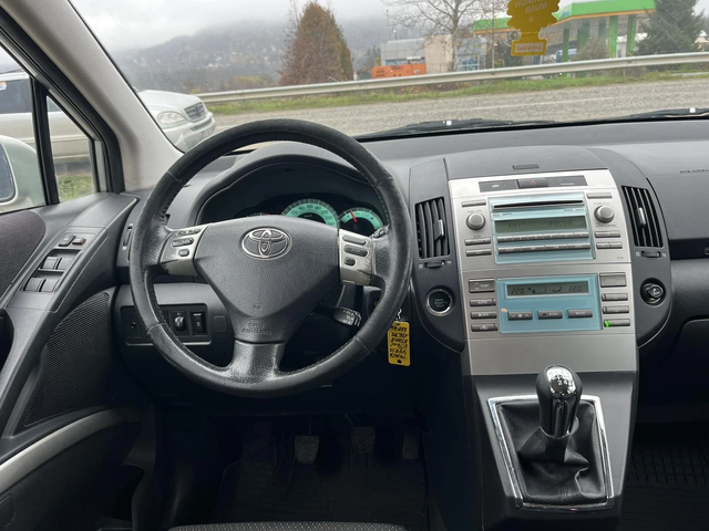 Toyota Corolla verso 2.2 D4D 136к 6 СКОРОСТИ КЛИМАТРОНИК АВТОПИЛОТ - автомобили, коли, обяви за нови и употребявани 11