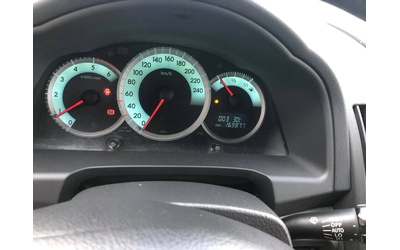 Toyota Corolla verso 2.2d4d 136k. UNIKAT - автомобили, коли, обяви за нови и употребявани 9