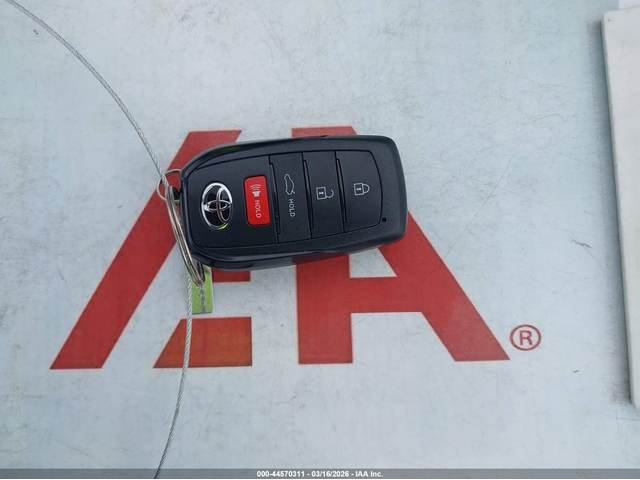 Toyota Crown 2.5L I-4 DI, DOHC, VVT, 184HP All Wheel Drive - автомобили, коли, обяви за нови и употребявани 10