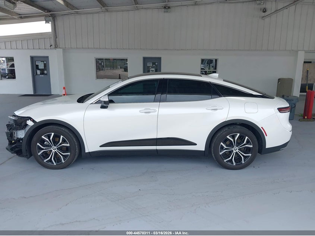 Toyota Crown 2.5L I-4 DI, DOHC, VVT, 184HP All Wheel Drive - автомобили, коли, обяви за нови и употребявани 13