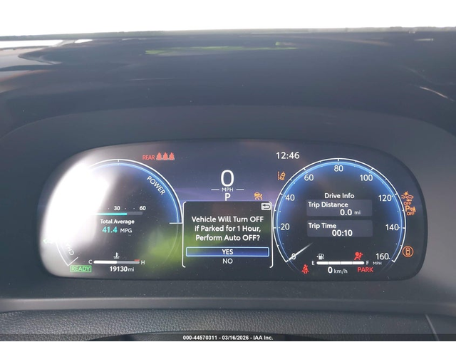 Toyota Crown 2.5L I-4 DI, DOHC, VVT, 184HP All Wheel Drive - автомобили, коли, обяви за нови и употребявани 6