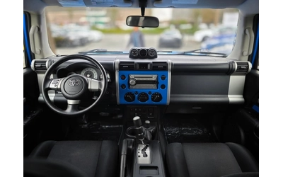 Toyota FJ Cruiser off road/ Parking Sensors/4WD/V6 - автомобили, коли, обяви за нови и употребявани 15