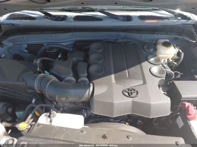 Toyota Fj cruiser - автомобили, коли, обяви за нови и употребявани 13