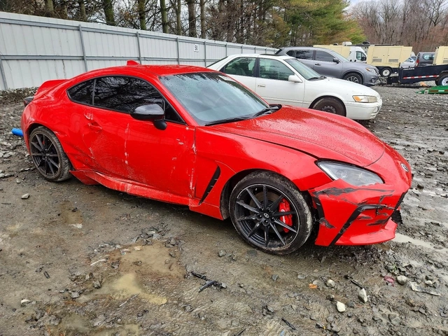 Toyota GR86 Premium | Performance Package - автомобили, коли, обяви за нови и употребявани 3